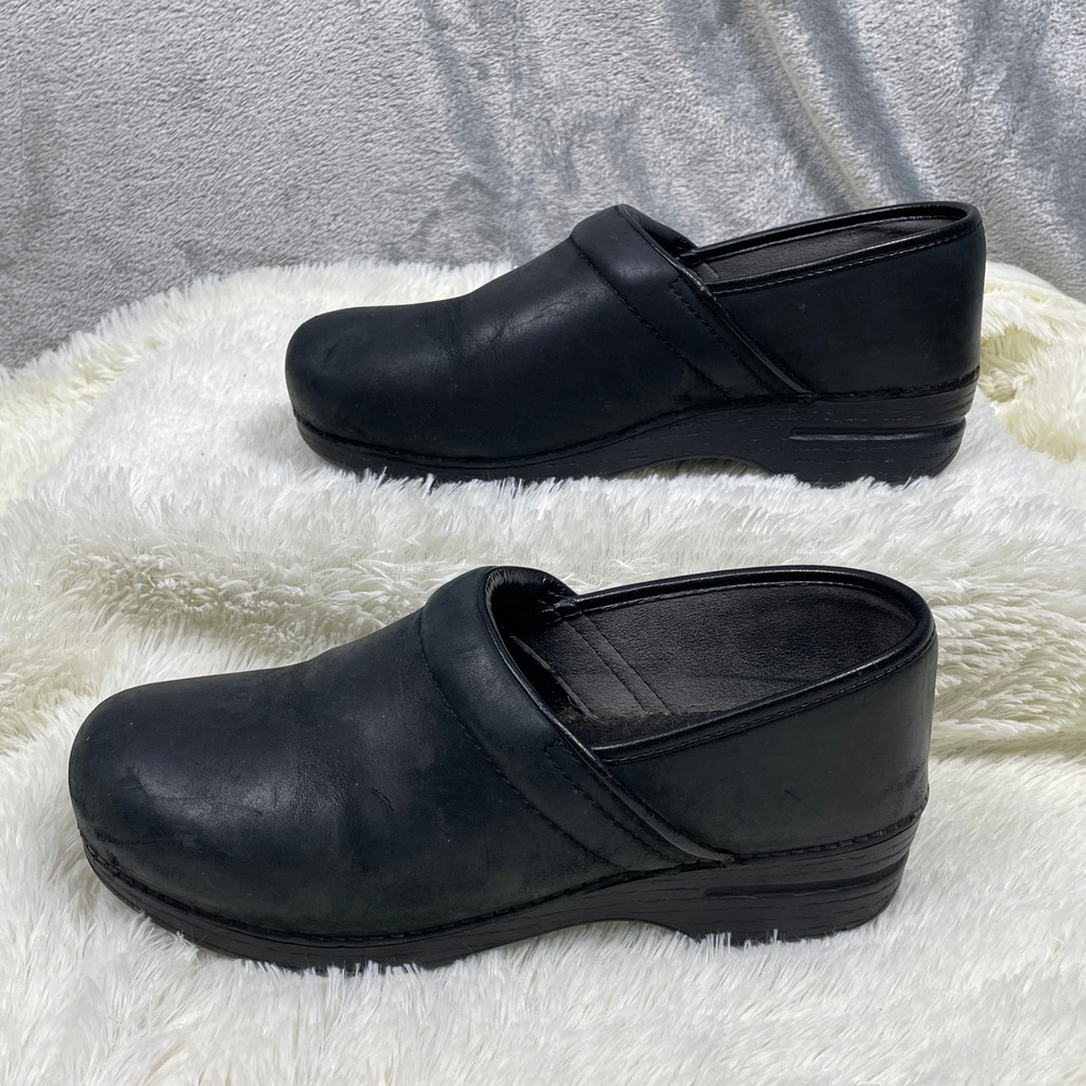 Dansko Professional Clogs Women 42 Black Good Leather Slip On Work Shoes